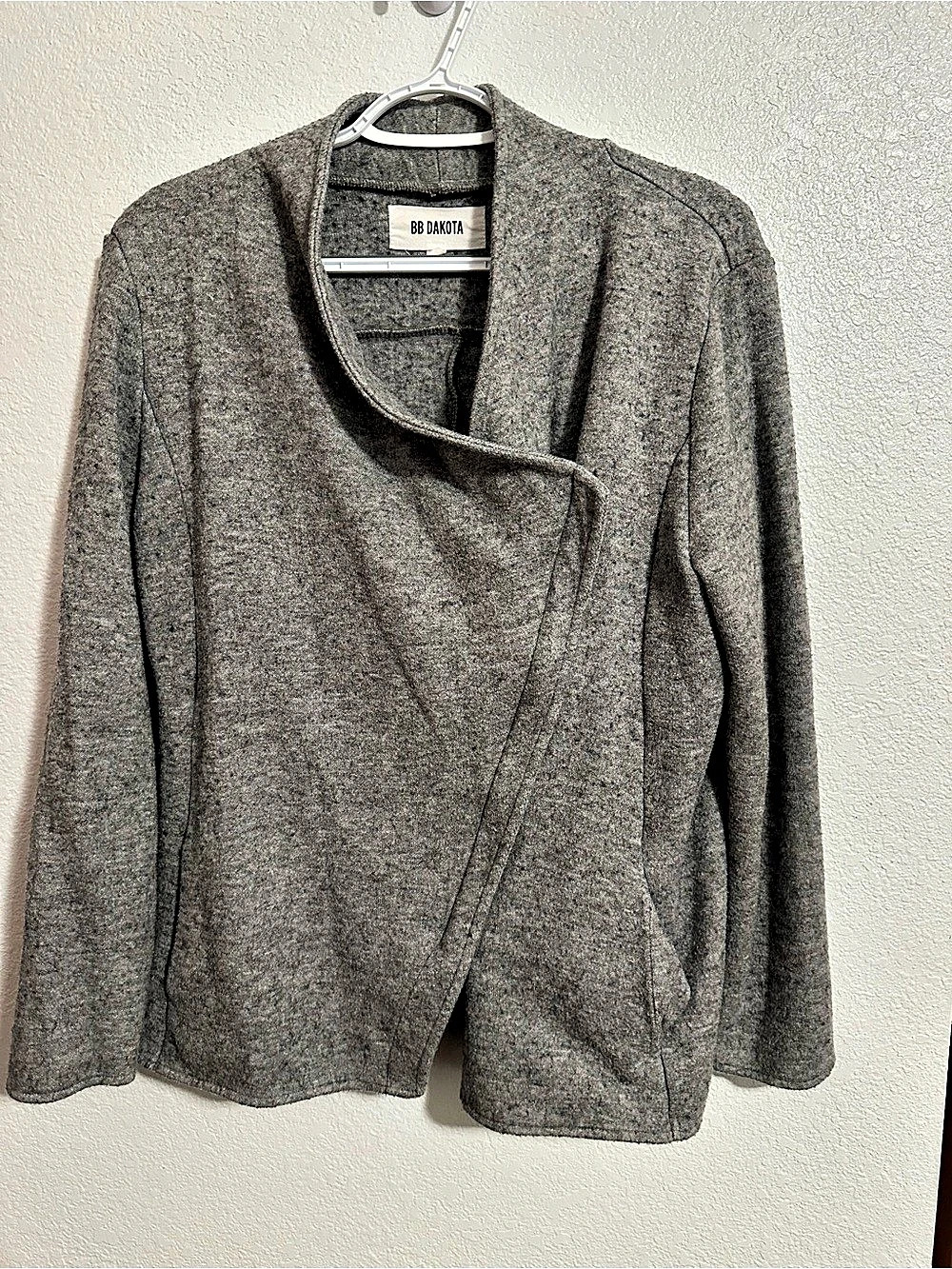 BB Dakota Gray Draped Blazer Size Medium Like New